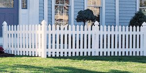 Aurora Residential Fences Cape Cod Vinyl Straight White 760x382 2 300x151