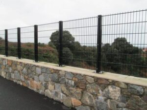 Franktown Commercial Fencing commercial fence 02 300x225